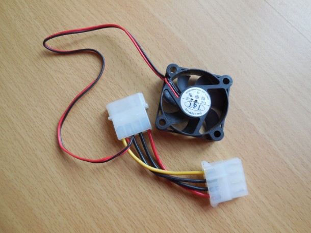 Ventilátor MW-410M12C