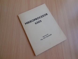 Mikroprocesor 6502 (Ing. Jan Sklenář)