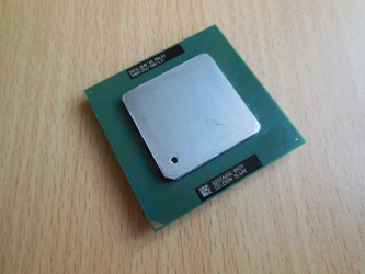 Intel Celeron 1400 (1,4 GHz)