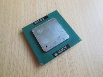 Intel Celeron 1300 (1,3 GHz)