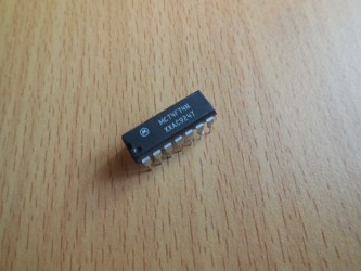 MC74F74N